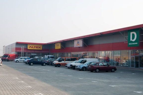 Altex Alba Iulia Retail Park 1 altex alba iulia retail park