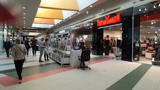 Coresi Shopping Resort