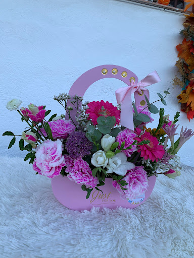 Atelierul de flori Visul